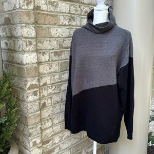 DKNY JEANS Turtleneck Sweater - L
